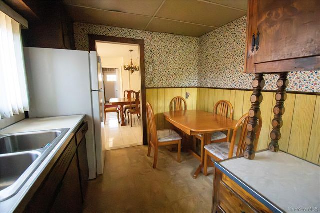 2415 Gale Avenue, Baldwin, NY 11510