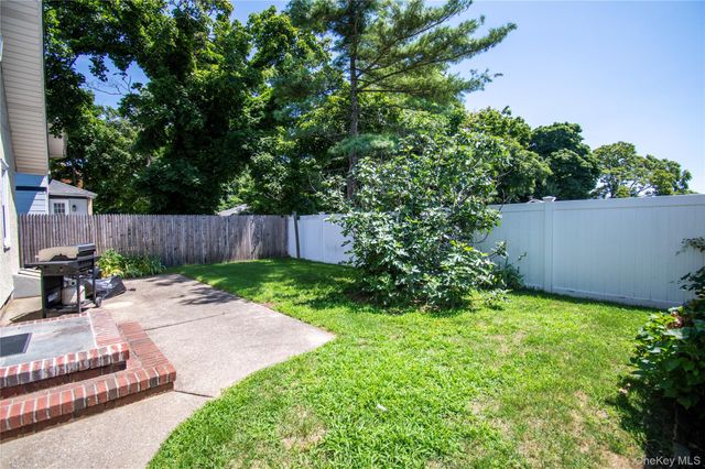 2415 Gale Avenue, Baldwin, NY 11510