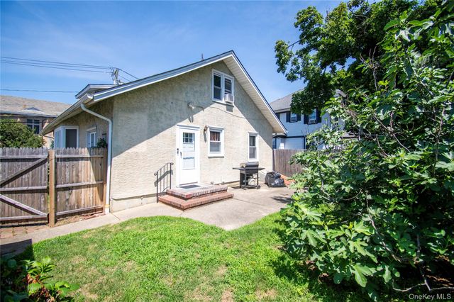 2415 Gale Avenue, Baldwin, NY 11510