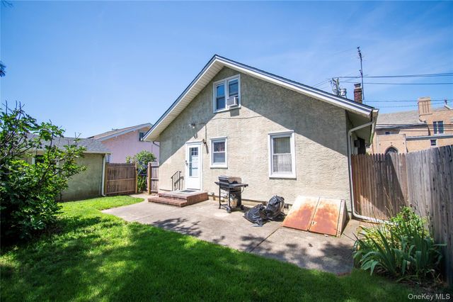 2415 Gale Avenue, Baldwin, NY 11510