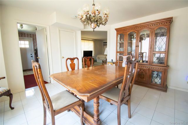 2415 Gale Avenue, Baldwin, NY 11510
