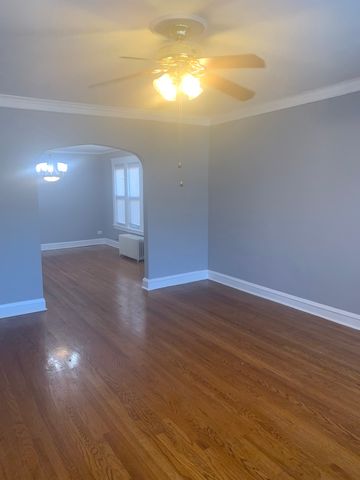 4421 W Wrightwood Avenue 2, Chicago, IL 60639