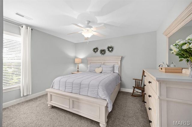 3534 S Arbor Lake Drive, Edwardsville, IL 62025