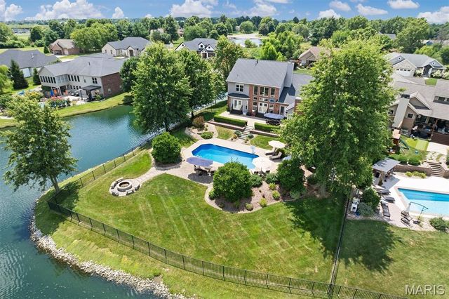 3534 S Arbor Lake Drive, Edwardsville, IL 62025
