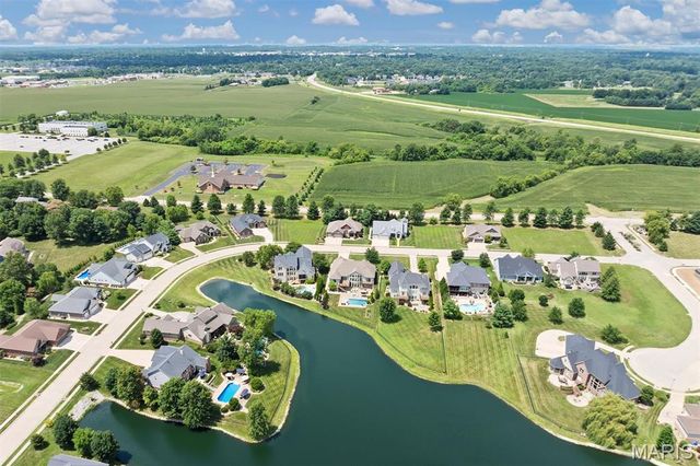 3534 S Arbor Lake Drive, Edwardsville, IL 62025