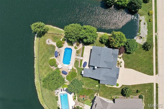 3534 S Arbor Lake Drive, Edwardsville, IL 62025