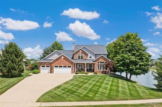 3534 S Arbor Lake Drive, Edwardsville, IL 62025