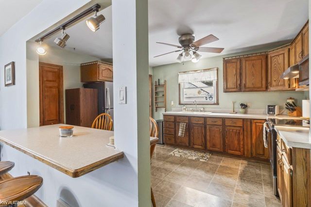 69331 Parker Street, Richmond Twp, MI 48062