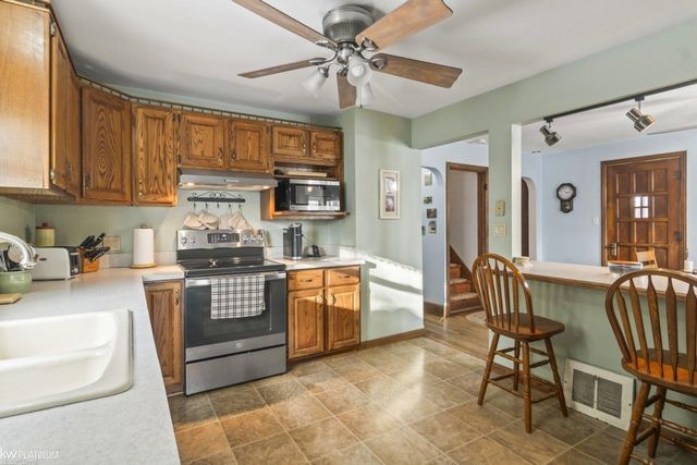 69331 Parker Street, Richmond Twp, MI 48062