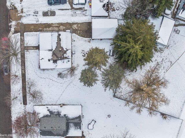 69331 Parker Street, Richmond Twp, MI 48062