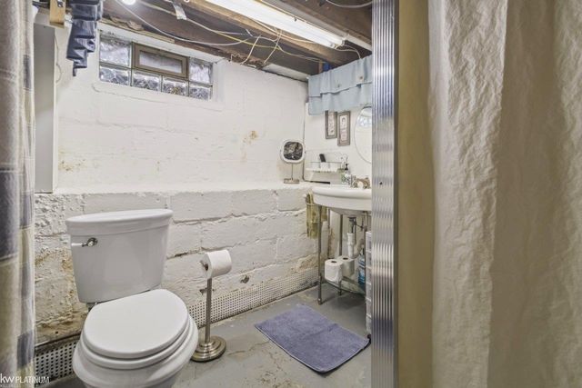 69331 Parker Street, Richmond Twp, MI 48062