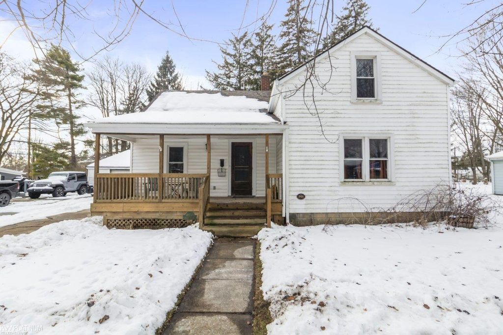 69331 Parker Street, Richmond Twp, MI 48062