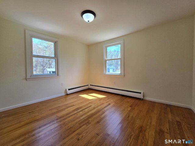 140 Willow Street, Cheshire, CT 06410