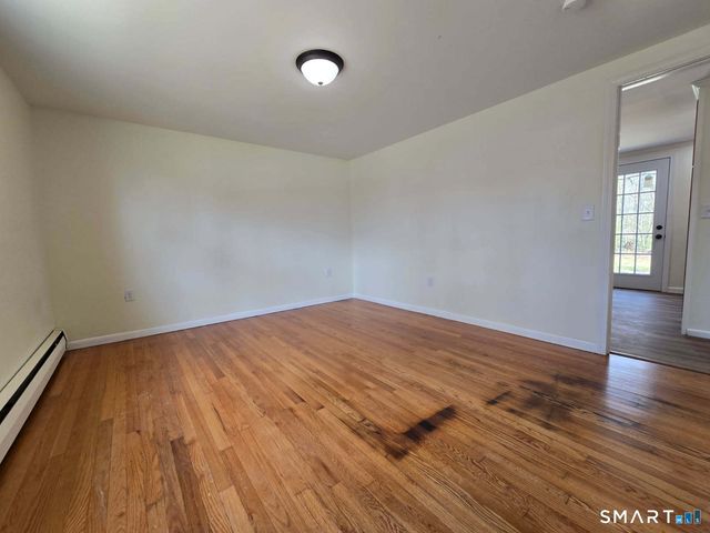 140 Willow Street, Cheshire, CT 06410