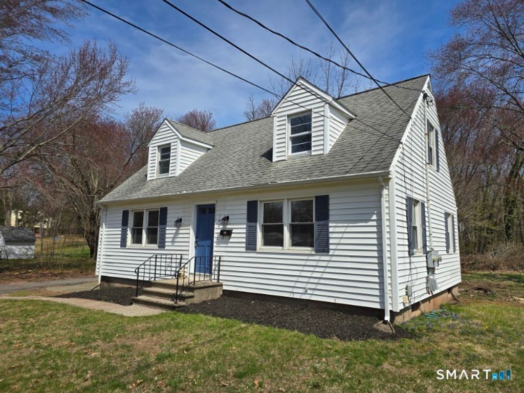 140 Willow Street, Cheshire, CT 06410