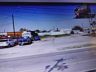 2942 W BUCKEYE Road W 0, Phoenix, AZ 85009