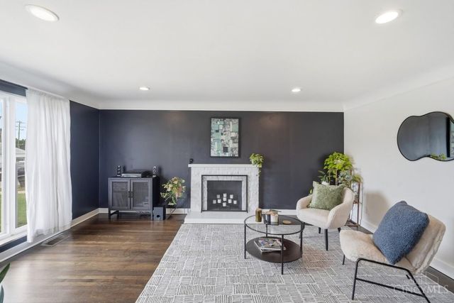 6136 Tahiti Drive, Cincinnati, OH 45224