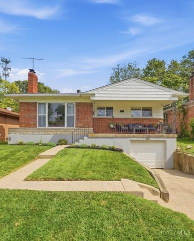 6136 Tahiti Drive, Cincinnati, OH 45224