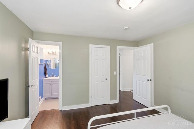 6136 Tahiti Drive, Cincinnati, OH 45224