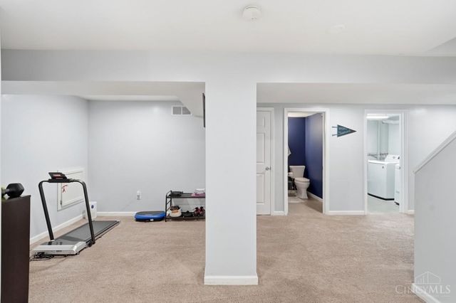 6136 Tahiti Drive, Cincinnati, OH 45224