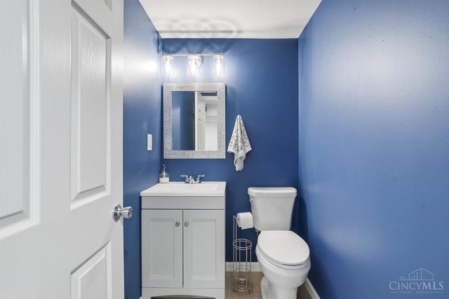 6136 Tahiti Drive, Cincinnati, OH 45224