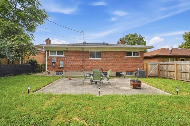 6136 Tahiti Drive, Cincinnati, OH 45224
