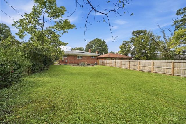 6136 Tahiti Drive, Cincinnati, OH 45224