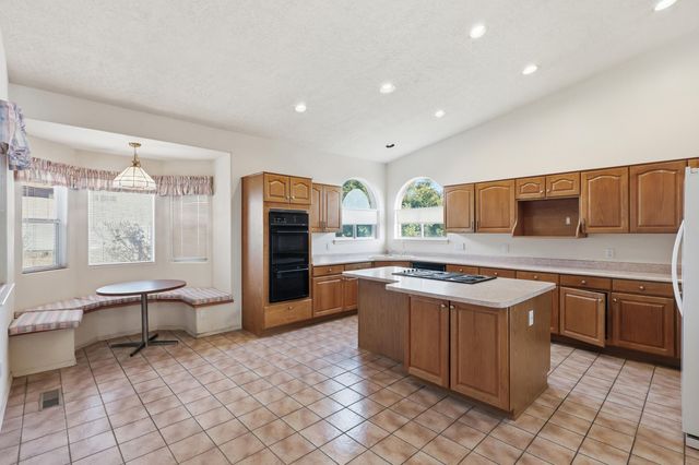 6021 Sonora Avenue NW, Albuquerque, NM 87120