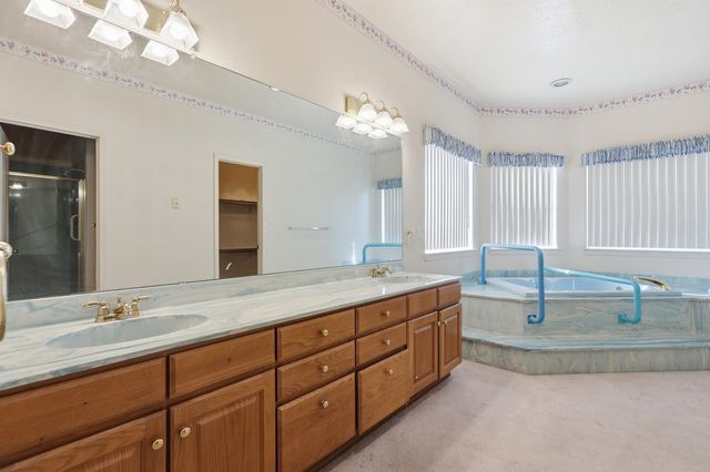 6021 Sonora Avenue NW, Albuquerque, NM 87120