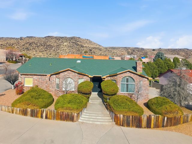 6021 Sonora Avenue NW, Albuquerque, NM 87120