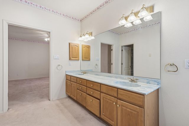 6021 Sonora Avenue NW, Albuquerque, NM 87120
