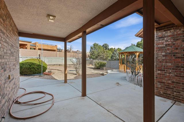 6021 Sonora Avenue NW, Albuquerque, NM 87120