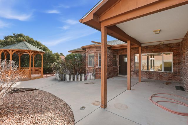 6021 Sonora Avenue NW, Albuquerque, NM 87120