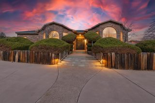6021 Sonora Avenue NW, Albuquerque, NM 87120