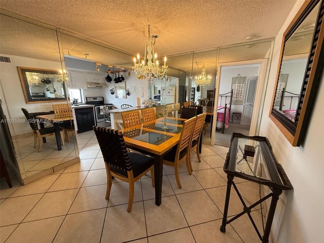 17011 N Bay Rd 1007, Sunny Isles Beach, FL 33160