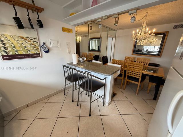 17011 N Bay Rd 1007, Sunny Isles Beach, FL 33160