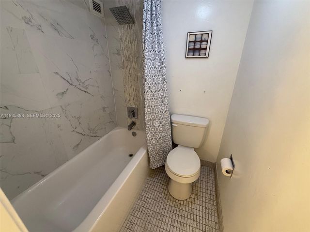 17011 N Bay Rd 1007, Sunny Isles Beach, FL 33160