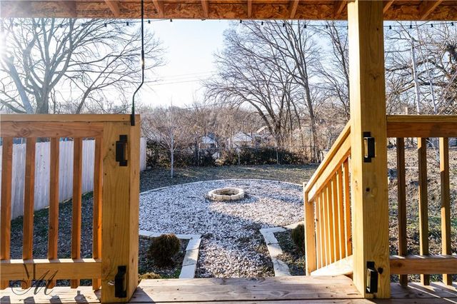 2522 Chelsea Avenue, Kansas City, MO 64127