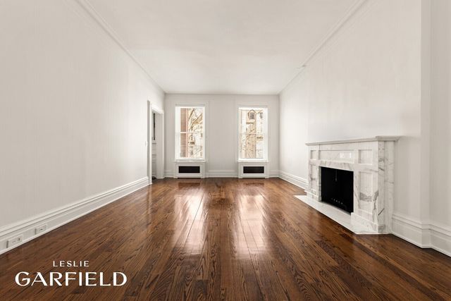 9 E 63RD Street, New York City, NY 10065