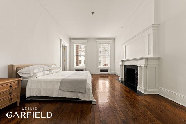 9 E 63RD Street, New York City, NY 10065