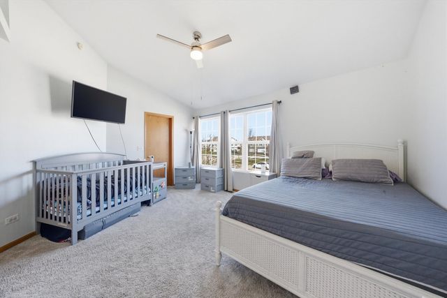 2450 Saddle Ridge Drive, Joliet, IL 60432