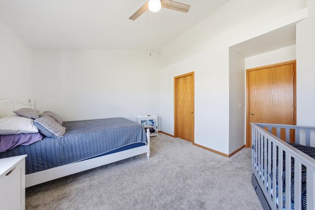 2450 Saddle Ridge Drive, Joliet, IL 60432