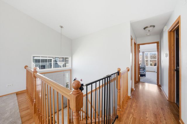 2450 Saddle Ridge Drive, Joliet, IL 60432