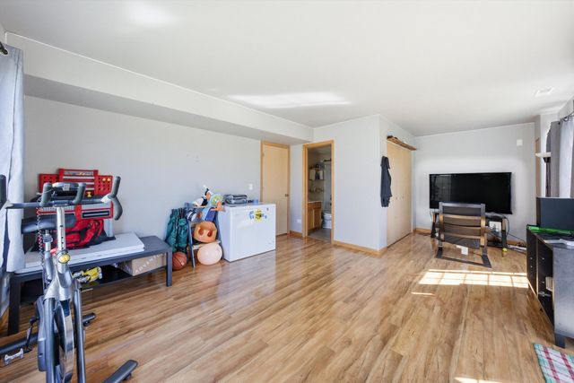 2450 Saddle Ridge Drive, Joliet, IL 60432