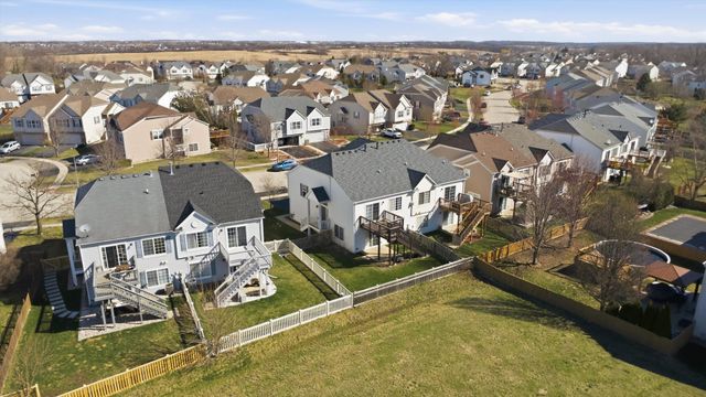 2450 Saddle Ridge Drive, Joliet, IL 60432