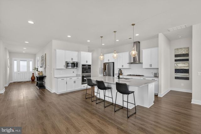 102 STOIC ST SE, Leesburg, VA 20175