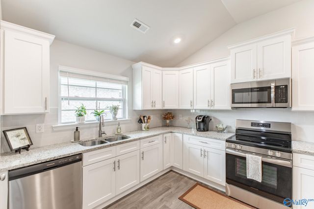 28655 Nature Trail Drive, Harvest, AL 35749