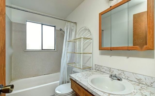 5916 California Avenue SW, Seattle, WA 98136