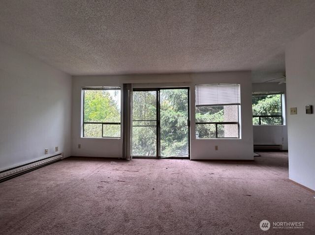 5916 California Avenue SW, Seattle, WA 98136