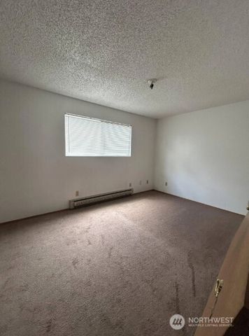 5916 California Avenue SW, Seattle, WA 98136